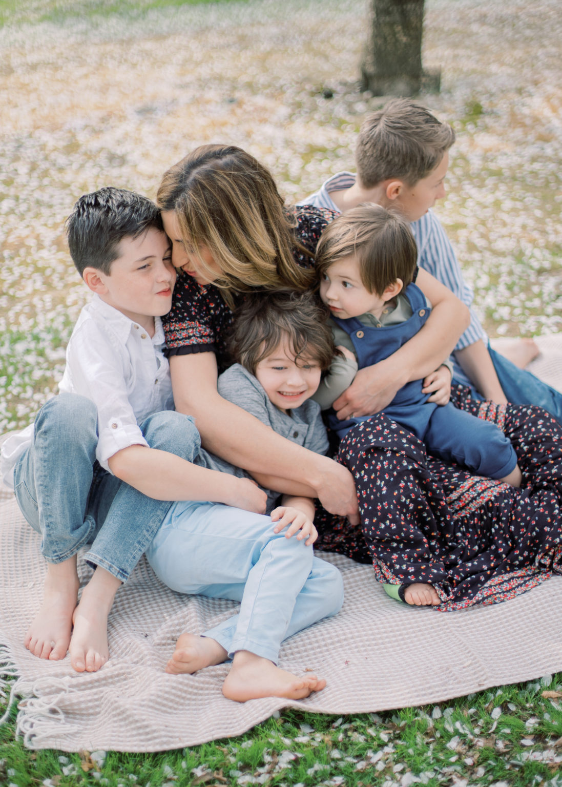 Almond Orchard Photoshoot |Sacramento Family Photographer - kelliseeley.com